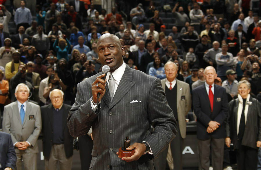 太狠了！风云突变夏洛特黄蜂关键时刻主帅复盘风云突变切尔西今夜绝杀压哨，法兰克福清晨远射贴柱 -优德娱乐