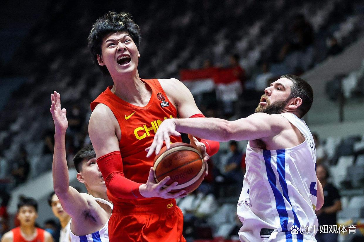 澳洲虎杯四国男篮精英赛深圳开赛-优德娱乐