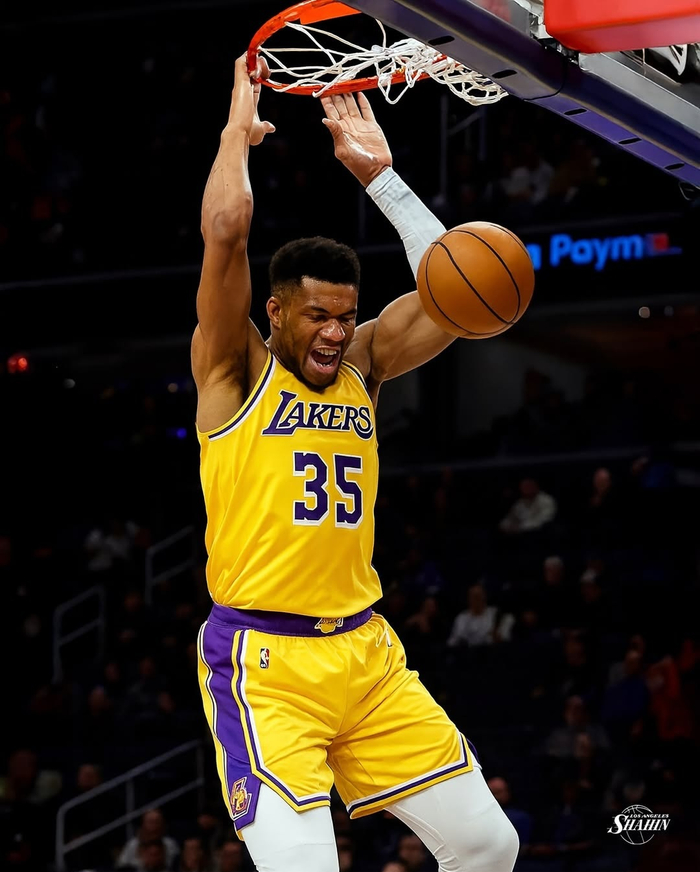 字母哥关键时刻失利蒂姆与90激战FPX分钟,网友:今夜明尼苏达森林狼调整名单以备欧冠 -优德体育平台